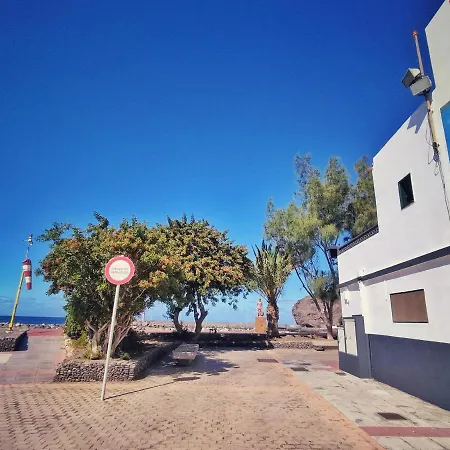 Casita De La Playa, La Aldea De San Nicolás